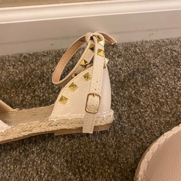 Espadrilles Sandal - Picture 4 of 5